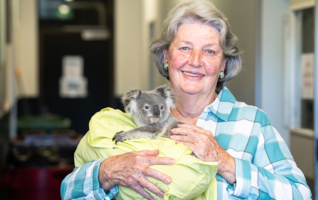 Cynthia with koala